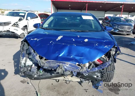 2018 Toyota Corolla Se from USA, damaged, VIN 5YFBURHE2JP758222